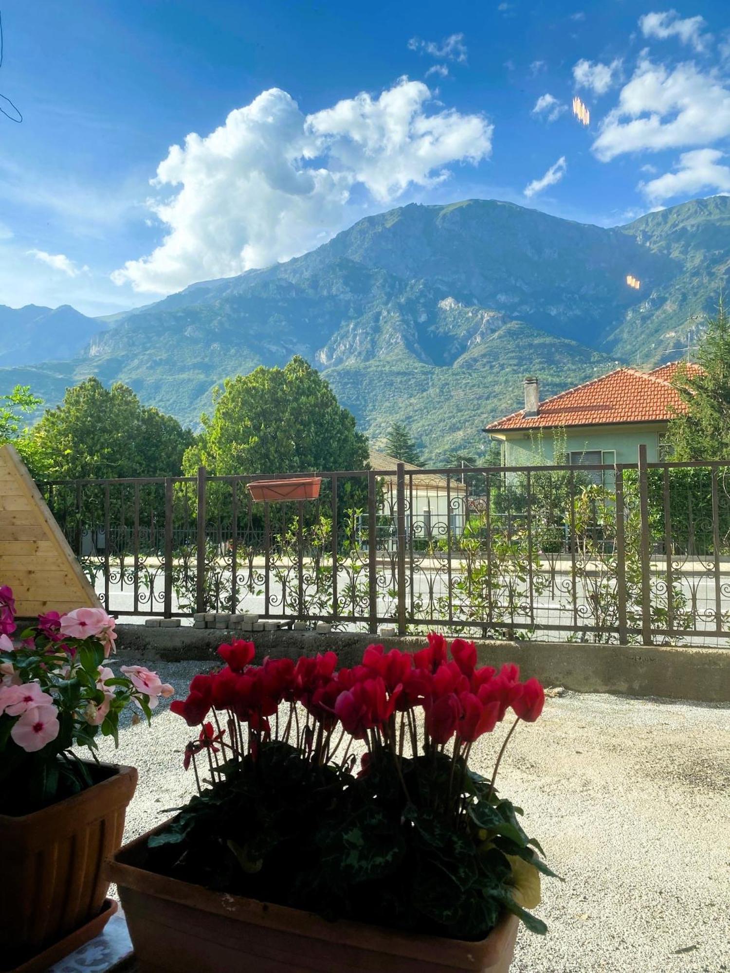 Magazzini Sasso Guest House Bussoleno Екстериор снимка